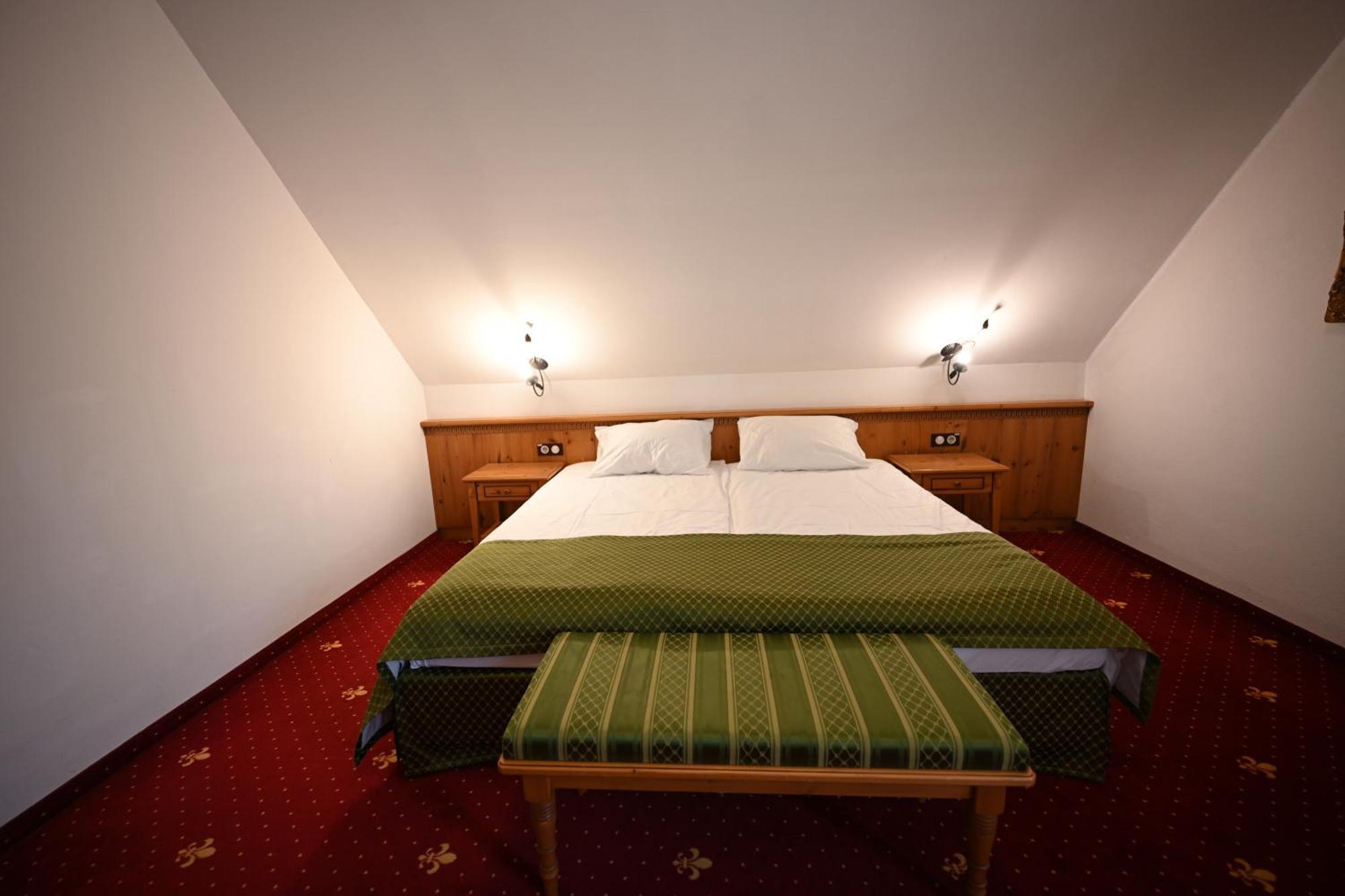 Mercure Sighisoara Binderbubi Hotel & Spa Extérieur photo